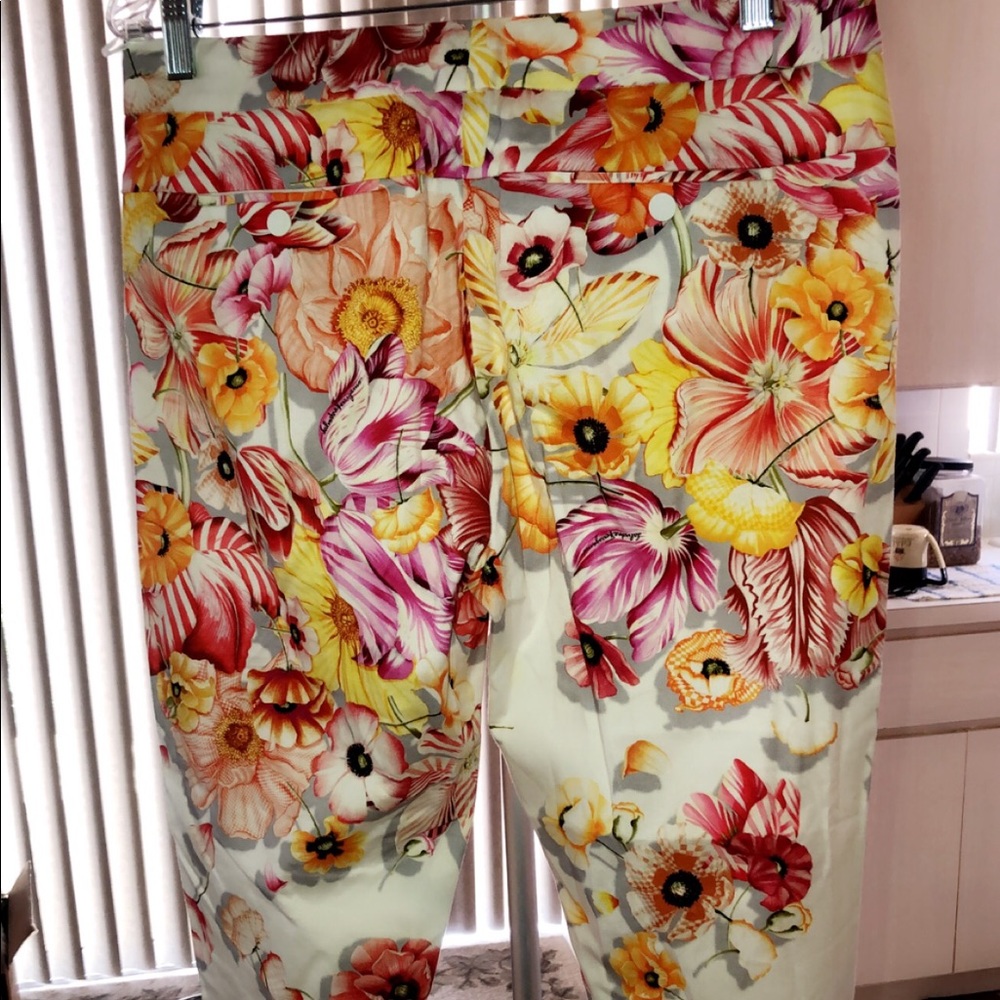 Ferragamo pants size L